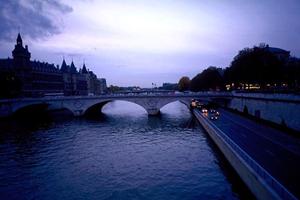 地形模型が欲しいときに役立つサイト